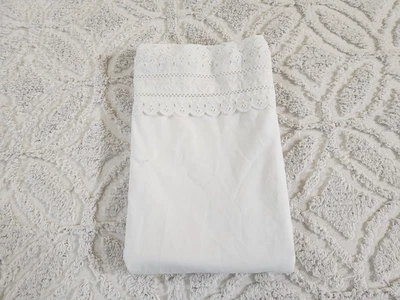 Vtg Wamsutta Beacon Hill  White Eyelet Lace Edged Supercale Twin Flat Sheet - Image 1 of 4