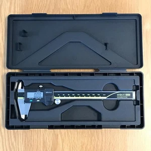 Mitutoyo Digital Caliper 500-151-30 Cd-15Ax - Picture 1 of 20