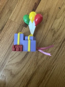 Fisher-Price Loving Family Sweet Sounds Dollhouse Birthday Presents & Balloons - Picture 1 of 1