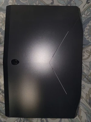 Alienware P18e M17x I7 4th gen Gtx 860m For Parts - Image 1 of 4