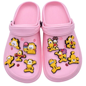 з22 SZTUKI/zestawy Garfield Croc Buty Charmsy Mini Kreskówka Charm Szpilki AkcesoriaDekoracja☆ - Zdjęcie 1 z 7