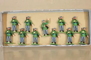 LITTLE WARS 241 WWII GERMAN PARATROOPERS MARCHING nj - Picture 1 of 4