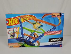 Hot Wheels Action Spiral Speed Crash Track Set with Motorized Booster #HGV67