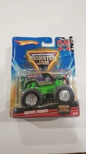 Hot Wheels MONSTER JAM FLAG series 1:64 GRAVE DIGGER 2/75 ~NEW~ - Picture 1 of 1