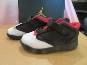 *NEW Toddler Boys White, Red & Black Nike Jordan Aura Tennis Shoes, 5 - Picture 1 of 4