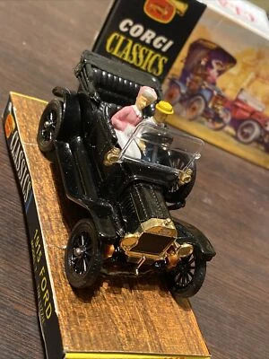 CORGI CLASSICS  FORD T 1915  SCALE 1/43.  *(3) - Bild 1 von 4