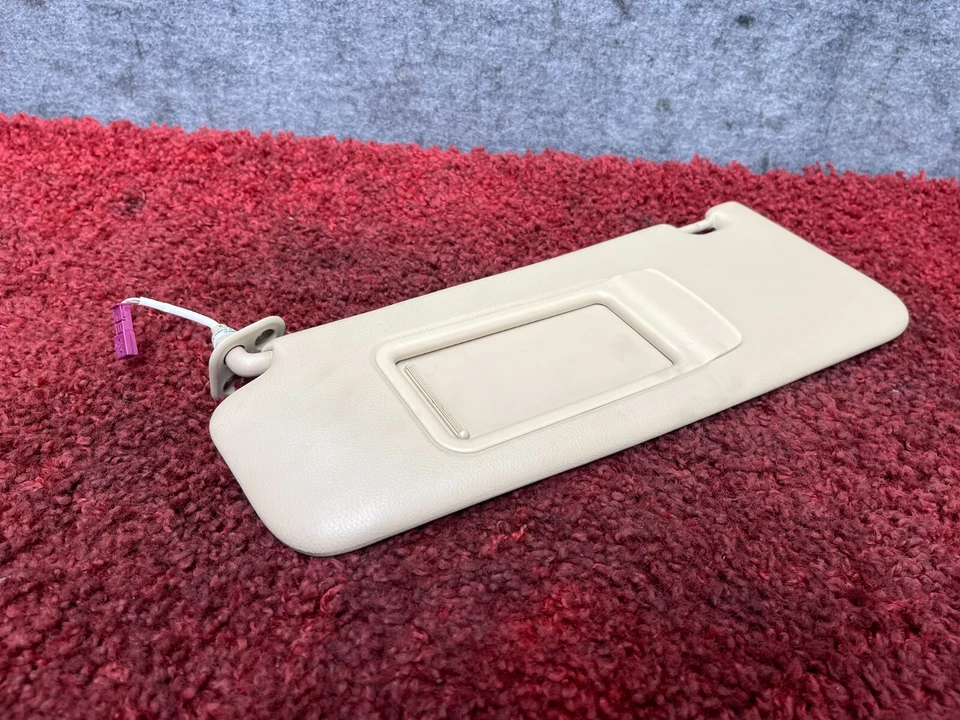 Parasol delantero izquierdo lado del conductor beige OEM 119 K BMW 2006-2015 E90 E91 E84 Foto 1 de 4