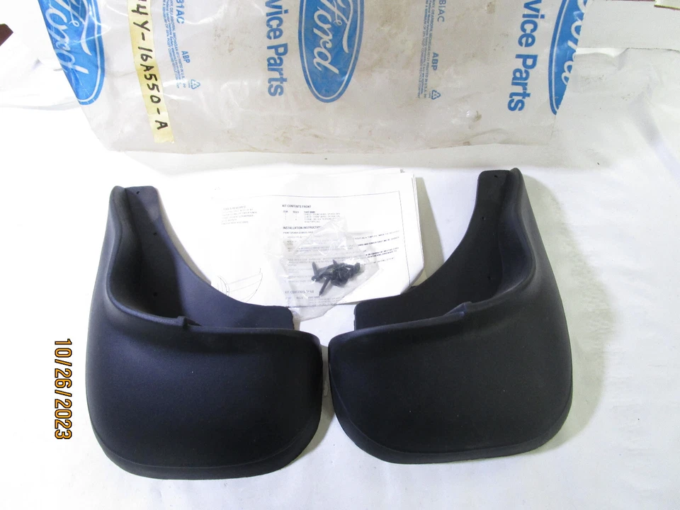 Genuine Ford OEM F44Y-16A550-A Rear Mudflaps 1992-1995 Mercury Sable Except LS Foto 1 de 4