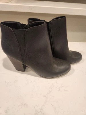 Fergalicious Boots Womens Side Zip Ankle Booties Black Size 11 New without box - Image 1 of 4