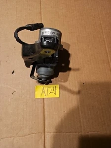 2013 Audi S4 Engine Power Brake Booster Vacuum Pump 8E0927317H - Picture 1 of 6