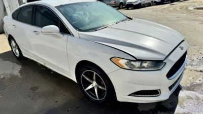 Pinza trasera derecha pasajero se adapta a 13-20 FUSION 871266 Foto 1 de 4