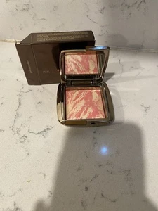 Hourglass  Ambient Lighting Blush - Diffused Heat - Picture 1 of 1