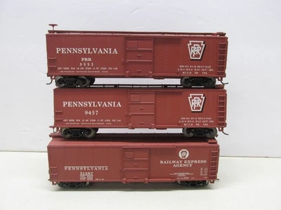WALTHERS # 932-9023 ~ PENNSYLVANIA 40' BOX CAR (3-PACK) ~ HO SCALE - Image 1 of 4