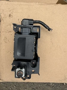 2022 -2025 Land Rover Range Rover Jaguar OEM Radar Distance Sensor R8E2-9G934-AB - Picture 1 of 3