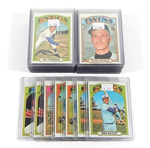 Lot of (33) Different 1972 Topps Baseball Commons Avg Ex/Mt BV $206 - Bild 1 von 4