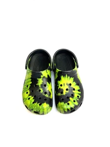 Crocs Classic Tie Dye Graphic Clogs Shoes Black & Green Women Size 10 - Picture 1 of 11