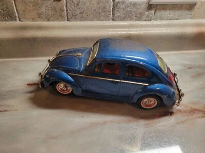 ko vintage tin battery operated vw bug - Image 1 of 4