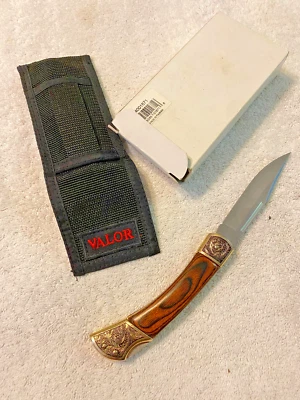 Faca de bolso Valor com bainha. novo na caixa - Imagem 1 de 3