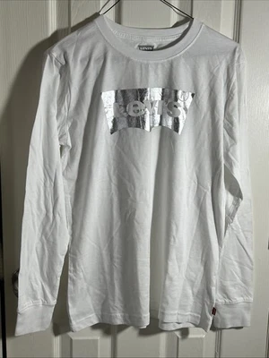 Camiseta con logotipo de Levi's para niñas talla grande blanca manga larga Foto 1 de 4