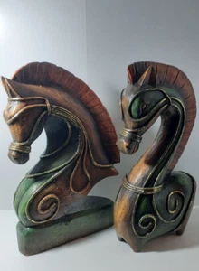 Folk Art Hand Carved Hand Painted Etruscan Trojan Horses Statues Sculptures Set - Bild 1 von 10