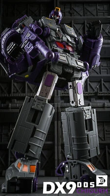 DX9 D05 Chigurh Big Train Astrotrain Thomas MP G1 Action Figure toy in stock - Image 1 of 4