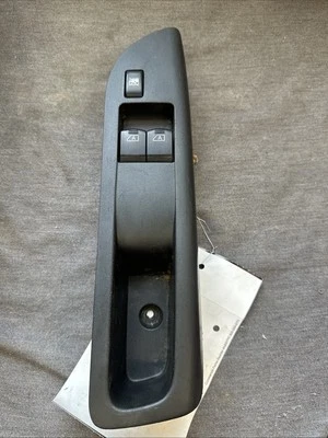 Interruptor de puerta delantera del conductor Nissan NV200 2013-2016 ventana del conductor Foto 1 de 4