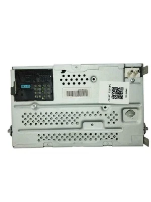 3C8035195F radio für VW GOLF VI (5K1) 1.6 TDI 341675 - Bild 1 von 4