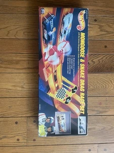 1993 Hot Wheels Mongoose & Snake Drag Race Set 25th Anniversary Sealed - Picture 1 of 6