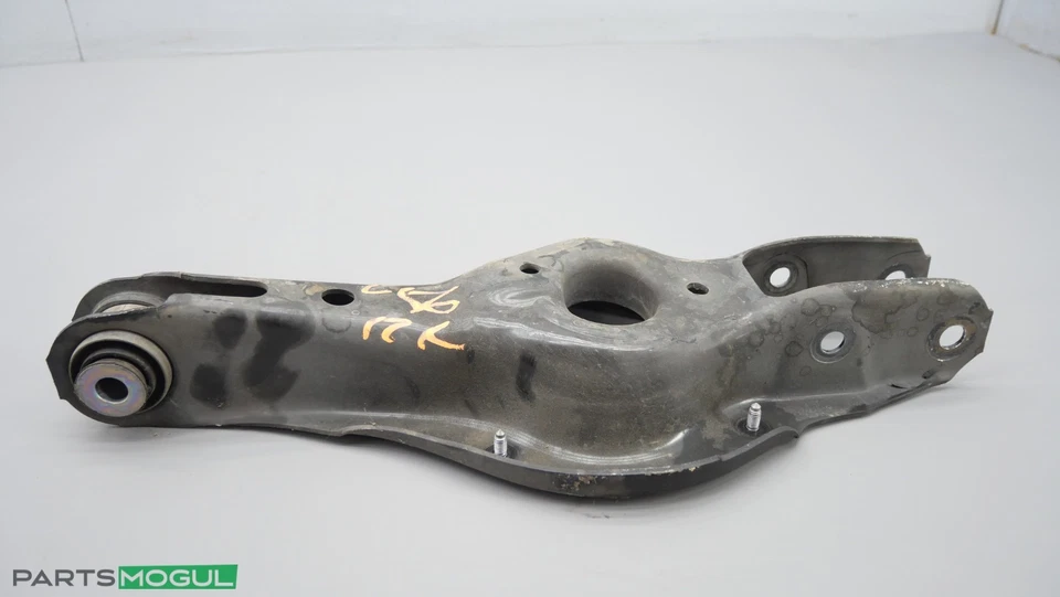 Brazo de control de suspensión inferior trasero izquierdo BMW Active Hybrid 3 2012-16 OEM Foto 1 de 4