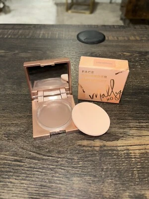 Mally XO Face Defender con esponja - Universal - 0,07 OZ - NUEVO EN CAJA - Envío gratuito Foto 1 de 2