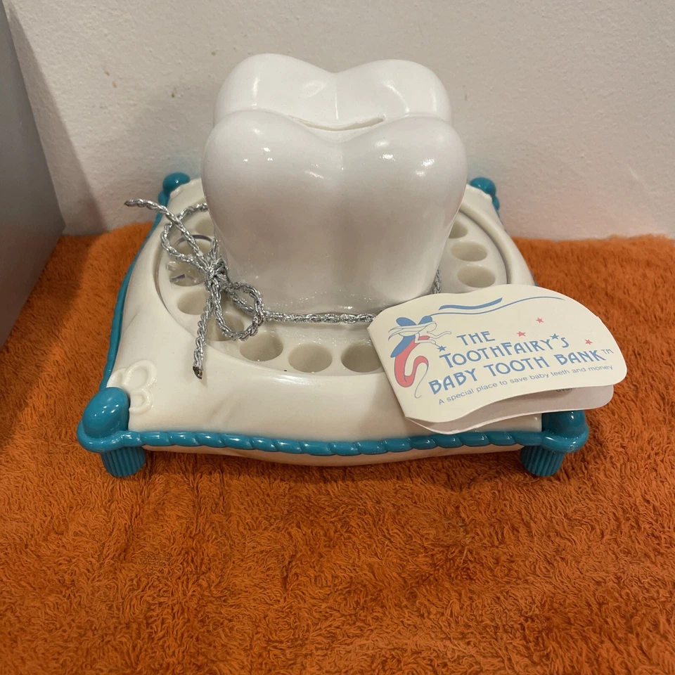 Banco de dientes de bebé The Toothfairy's 1990 de colección de The Perfect Present - recuerdo Foto 1 de 4