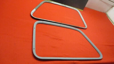 1947 1948 1949 1950 CHEVROLET TRUCK GMC DOOR GARNISH TRIM MOLDING - Image 1 of 4