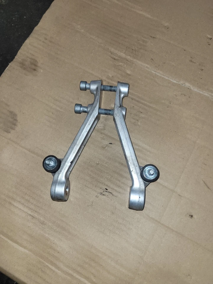 Portamotor KTM DUKE 690 R+L (EZ. 13.06.2014) 7500300104901 75003104901 Foto 1 de 1