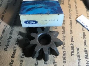 Nos Ford CONN4292A Pinoin Axle Gear - Picture 1 of 5
