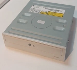 LG CD-RW 52x Drive GCR- 8525B - Picture 1 of 6