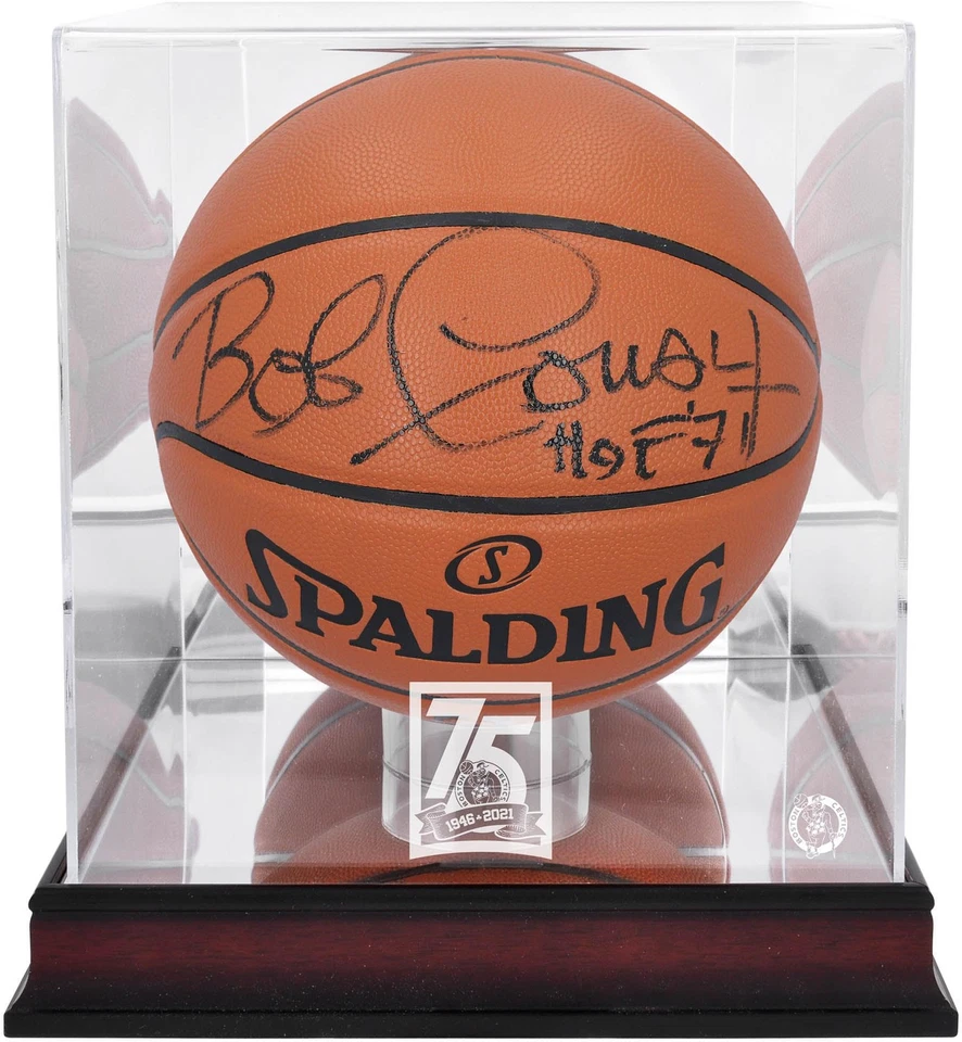 Bola Spalding firmada por Bob Cousy Celtics con insc y vitrina del 75 aniversario Foto 1 de 1