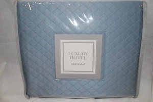 Nuevo HOTEL DE LUJO Diamante Matelasse KING Almohada Simulada Azul 20"" x 36"" (1) Simula - Imagen 1 de 3