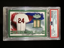 2021 Leaf Lumber #13 - Tony Perez - International Icons Relic Emerald 5/5 PSA 8