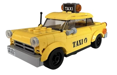 76178 LEGO Marvel: Daily Bugle Taxi Cab Build ONLY - New York Yellow Taxi Cab - Image 1 of 4