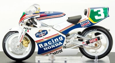 Honda NSR250 Luca Cadalora Scala 1:24 1991 Model World Champion Classe 250 N° 3 - Immagine 1 di 4