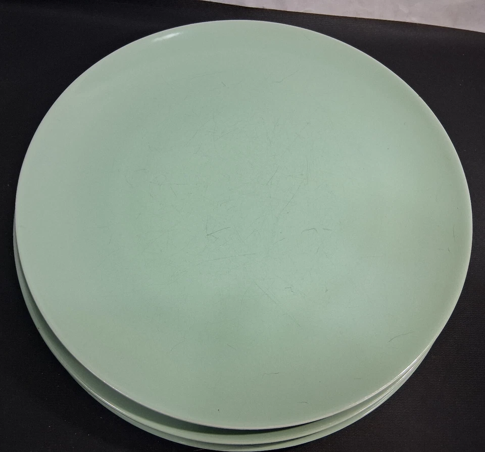 3 IKEA of Sweden Fargrik Mint Sea Foam Green Dinner Plates 15199 10.5" Wide - Image 1 of 4