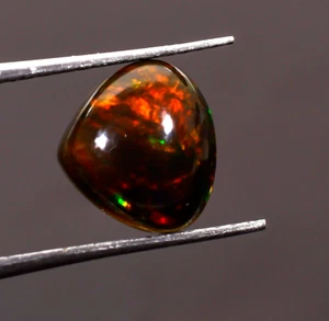 1.7 Ct Natural Black Ethiopian Opal Heart Shape Cabs Fire Opal Gemstone 9X10X4MM - Picture 1 of 5