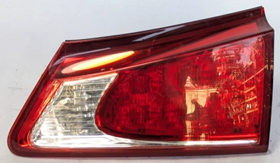 09 - 2011 2012 2013 年雷克萨斯 IS250 乘客尾灯 Assy 盖安装 8158153130 — 第 1/4 张图片