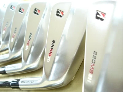 BRIDGESTONE Iron Set 220MB 5.6.7.8.9.P TourAD AD-115 Flex X - Image 1 of 3