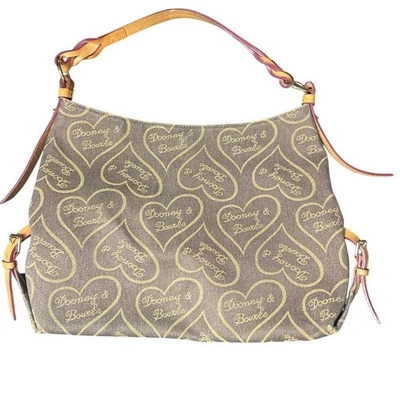 Dooney & Bourke Beige Mini Cartera de Hombro Corazón Firma Bolso de Mano Cartera Inclinada  Foto 1 de 4