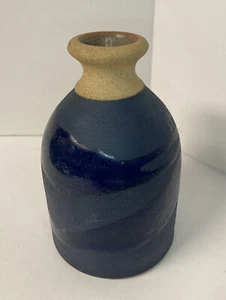 Small Handmade Vintage Brown Blue Clay Bud Vase Made In Dominican Republic - Picture 1 of 9