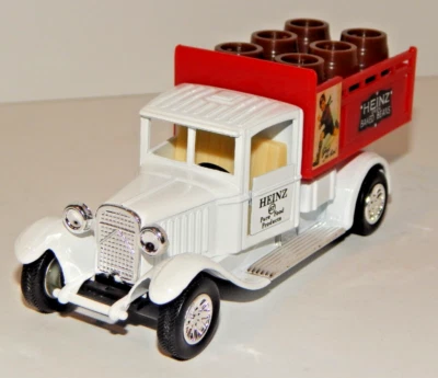 CS K-Line #K-94571 Heinz Vintage Die-Cast Truck 1/43 Die-Cast Previously Owned - Image 1 of 4