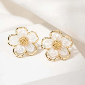 Pendientes de flores con clip de 3/4" de oro y blanco fluorescente recorte - Imagen 1 de 4