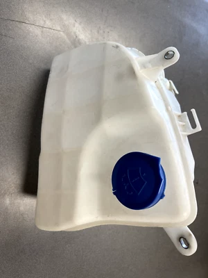 Mazda Mx-5 Miata 2016 2017 2018 tanque de depósito de lavado OEM NA1P67480 Foto 1 de 2