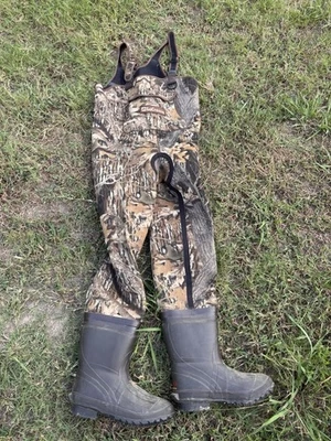 LaCrosse Neoprene Insulate Hunting Fishing Waders 1000 Thinsulate Youth Sz 11 K - Image 1 of 4